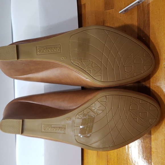Forever. Taupe; Man Made Leather Wedges; Round Toe. Size 8. NIB - Picture 10 of 12